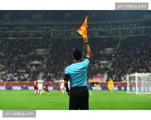 天气因素：预计曼市德比赛时将伴有大雨，场地条件或成变数